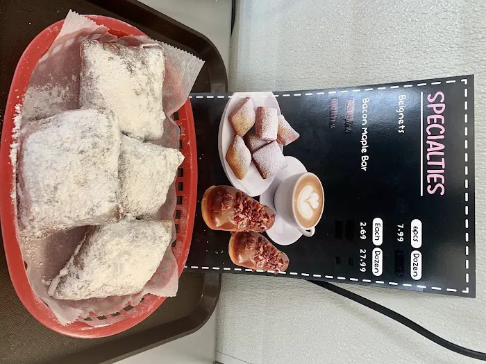 Kiss Donuts Picture 2