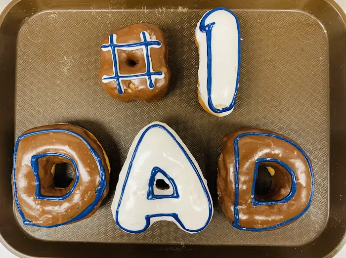 Kiss Donuts Picture 6