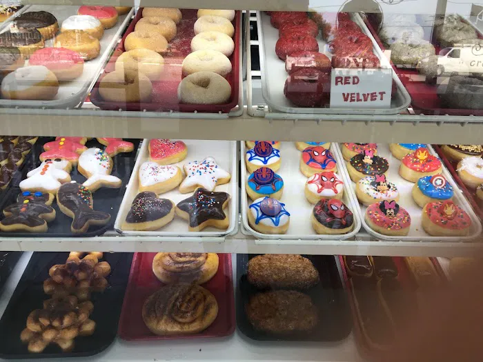Donut Palace Picture 7