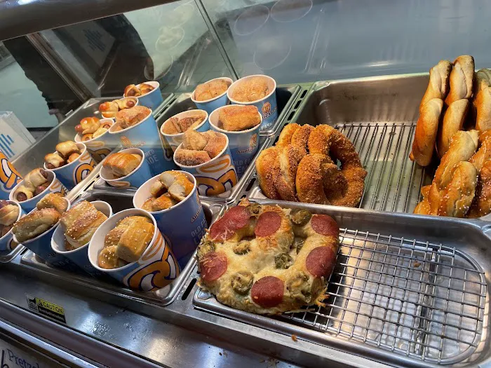Auntie Anne's Picture 7