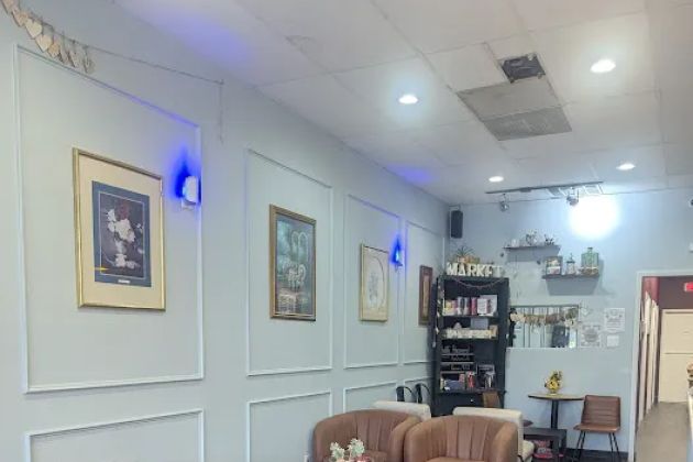 The Clove Cafe