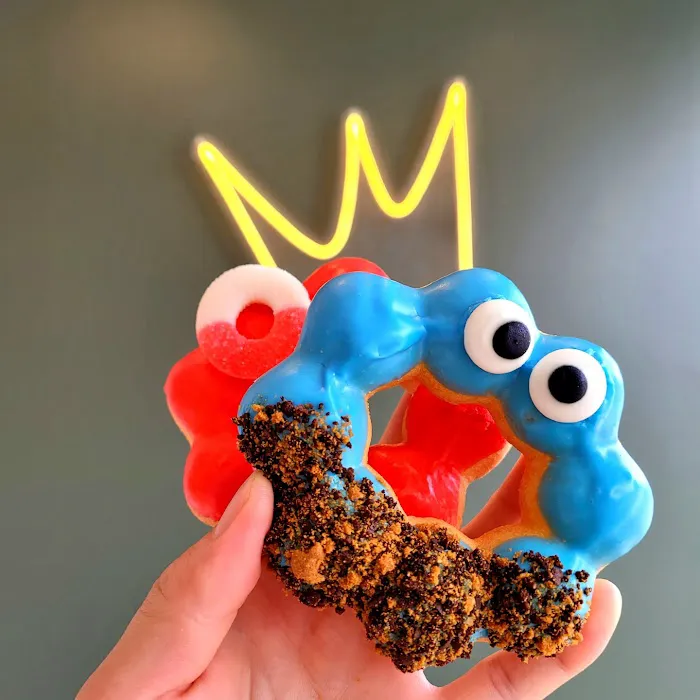 Golden Crown Cookies & Mochi Donuts Picture 10