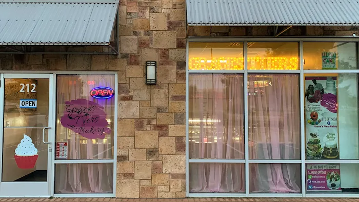 Grace's Tiers Bakery Picture 6