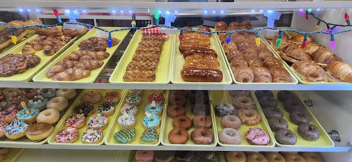 Carrier Donuts Picture 6