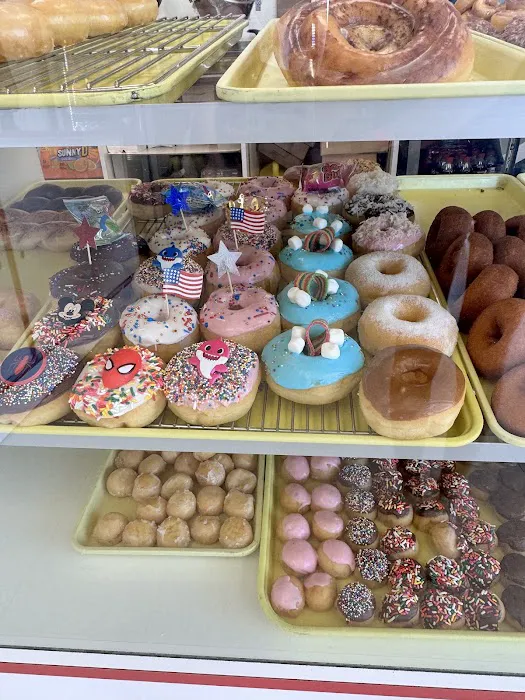 Carrier Donuts Picture 7