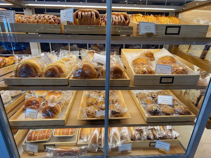 Paris Baguette Picture 5
