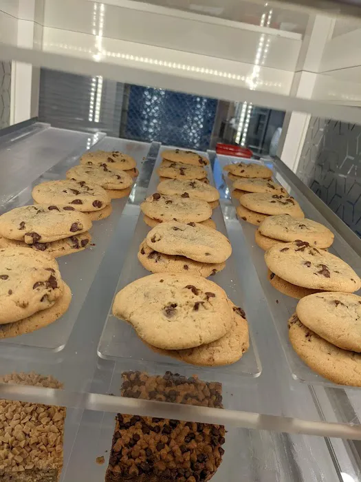 Tiff's Treats Cookie Delivery Picture 2