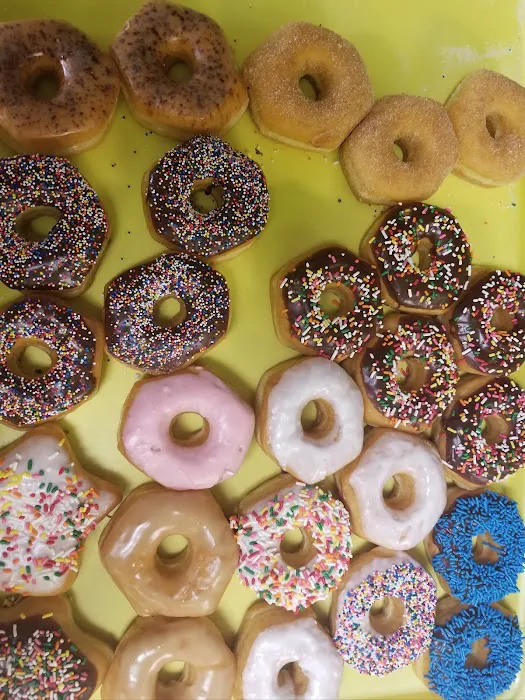 Donut Palace Picture 6