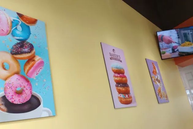 Baker's Dozen Donuts
