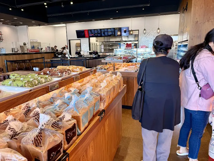 85C Bakery Cafe - Grand Prairie / Arlington Picture 5