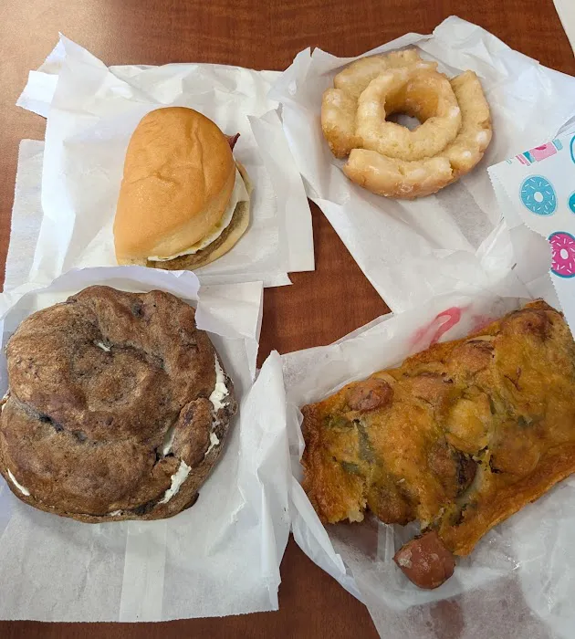 OMG Donuts Picture 10