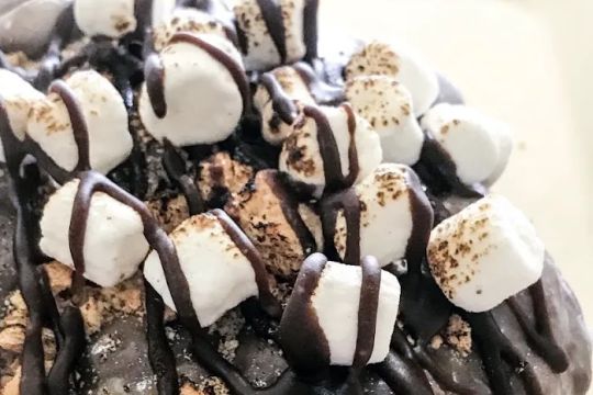 Hooked Donuts