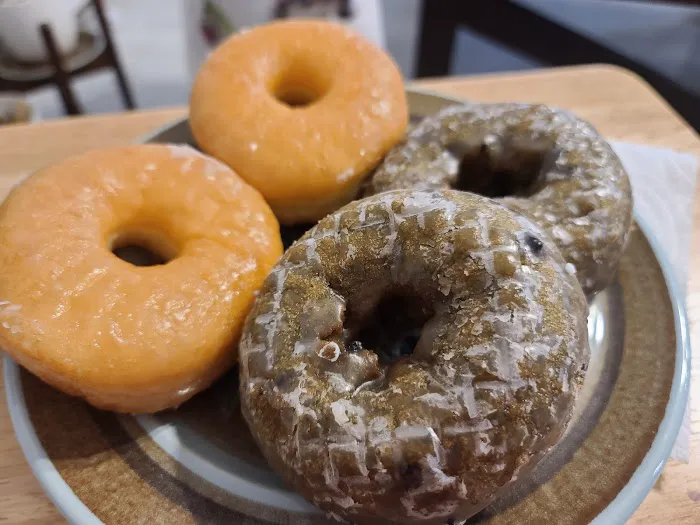 Mama donuts Picture 6