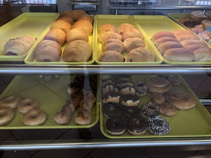 Mama Donuts Picture 5