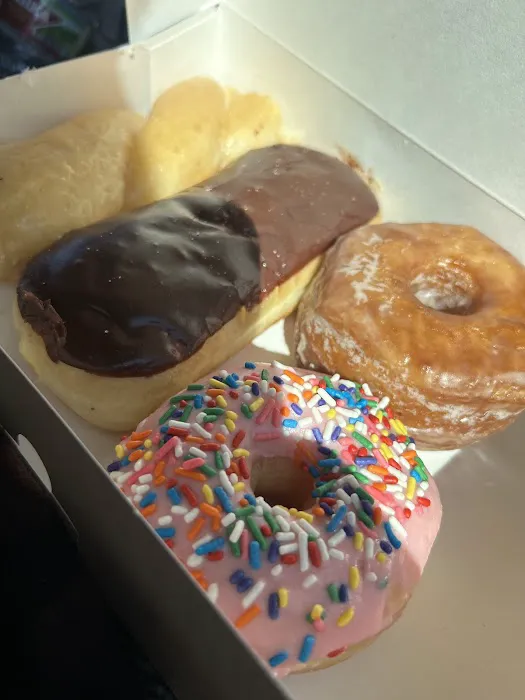 Donut Palace Picture 4