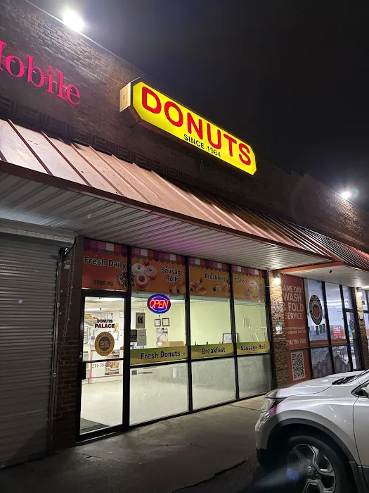 Donut Palace Picture 3
