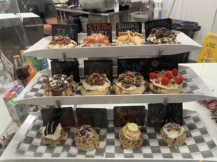 Cinnaholic Picture 7
