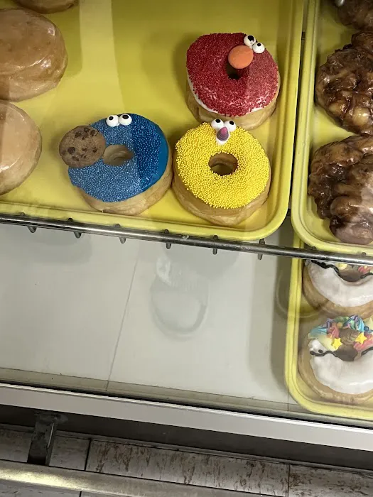 Town East Donuts Picture 8