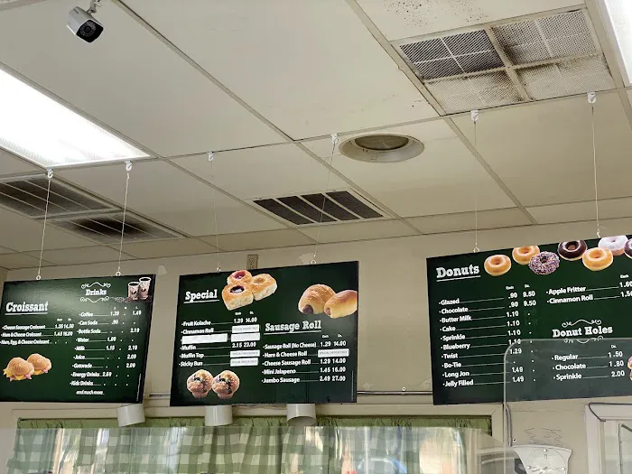 Busy B's Bakery Picture 7