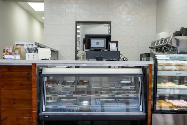 Caribeños Latin Bakery