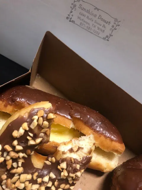 Sunshine Donuts Picture 6