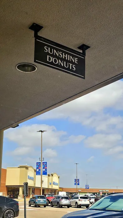 Sunshine Donuts Picture 9