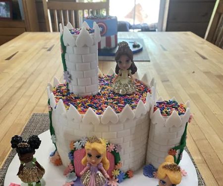 Delightfully Delicious Desserts by Donna
