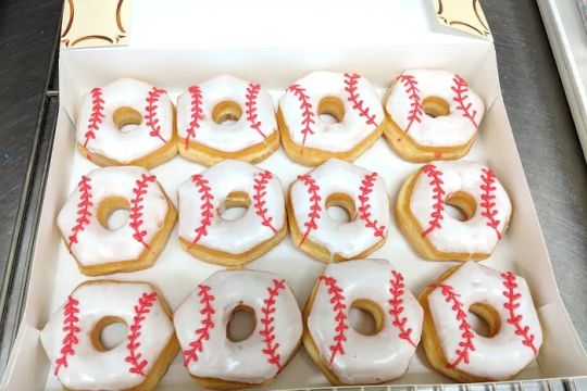J Donut