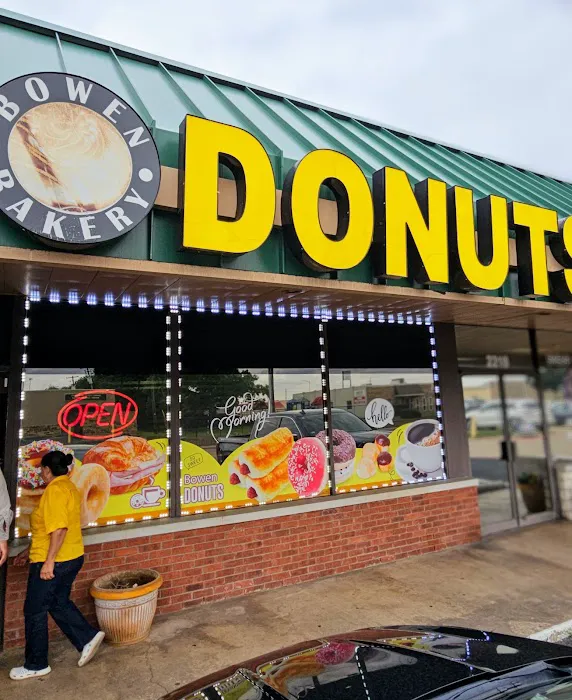 BOWEN DONUTS Picture 3