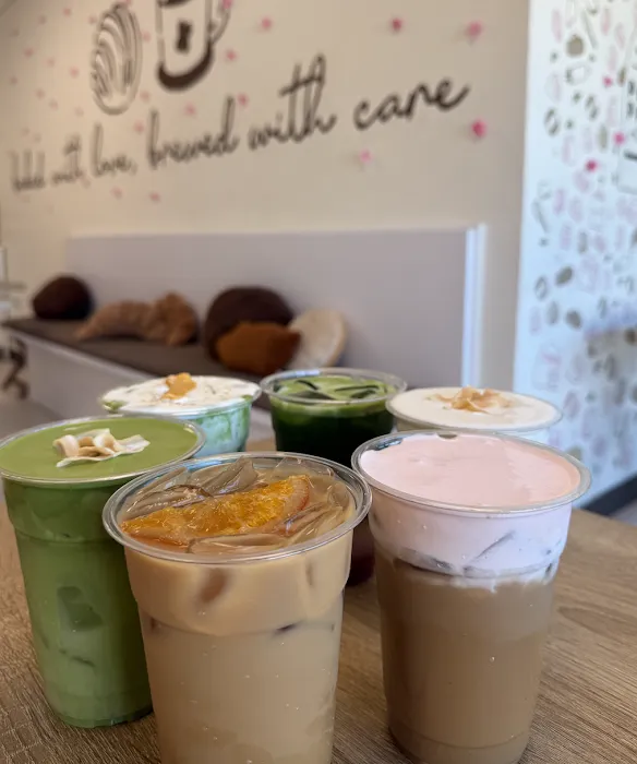 Pan Pan Bakery & Cafe Picture 2