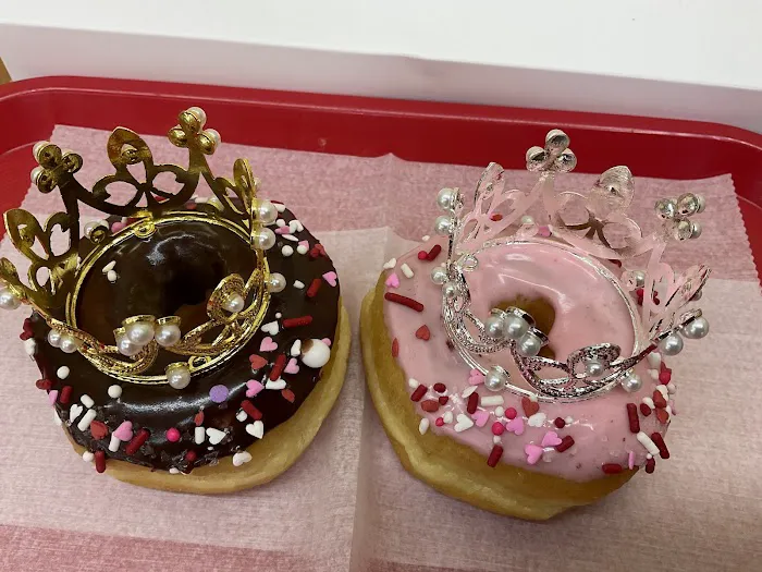 Park Place Donuts Picture 1