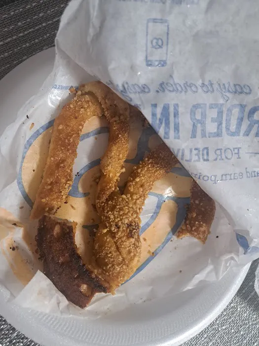 Auntie Anne's Picture 2