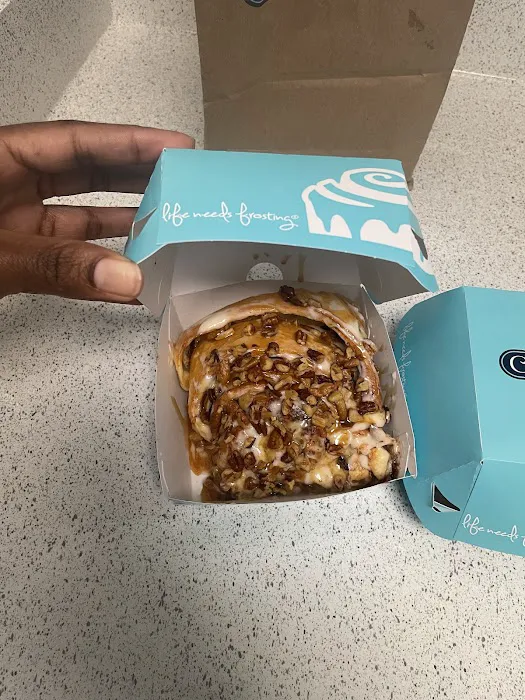 Cinnabon Picture 7