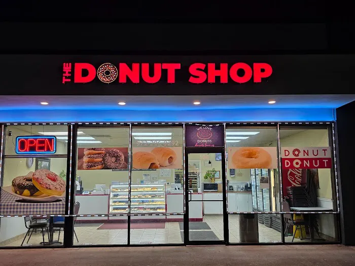Donut Palace Picture 7