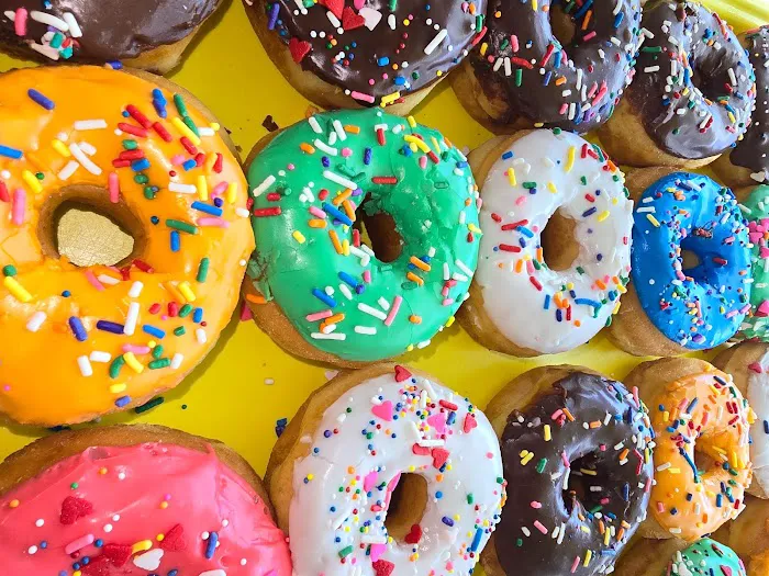 Donut Palace Picture 10