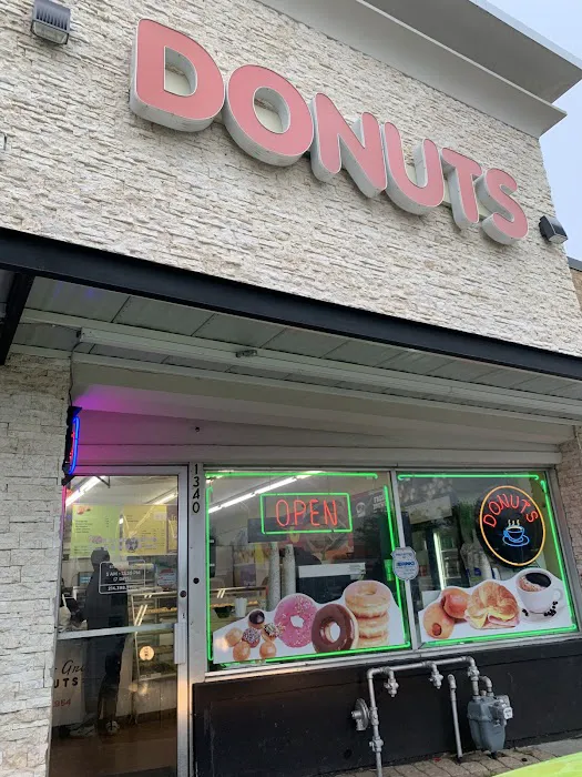 Pleasant Grove Donut Picture 4