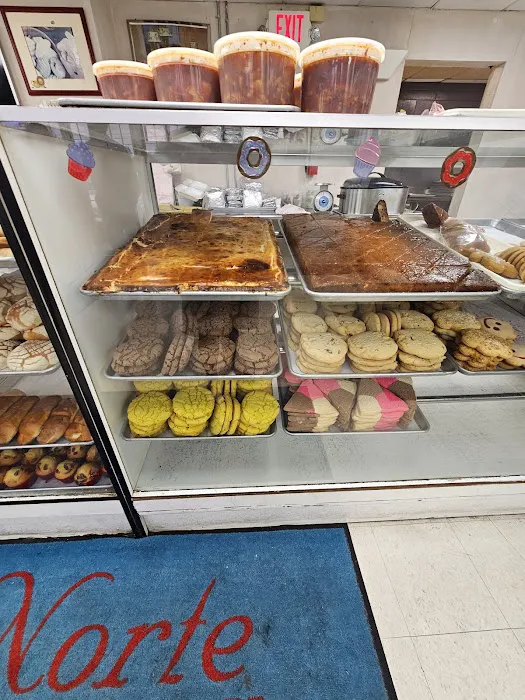 Del Norte Bakery #3 Picture 2