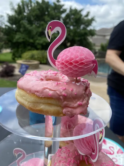 Donna's Donuts Picture 7