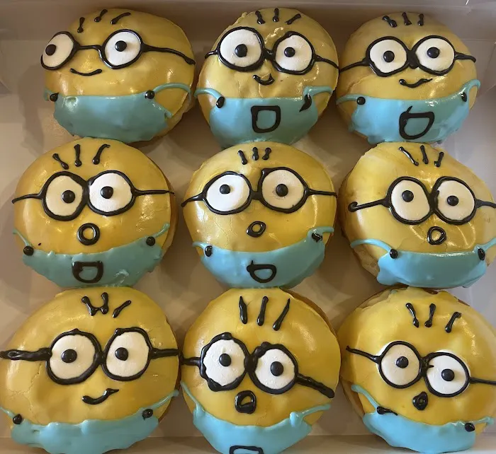 Donna's Donuts Picture 5