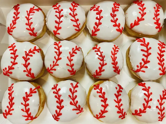 Donna's Donuts Picture 2
