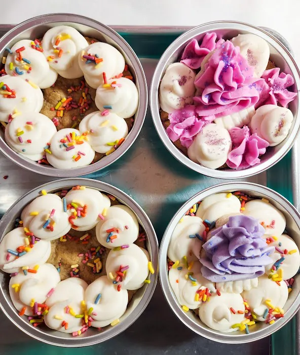 Sweet Lizzie’s Bakery Picture 10
