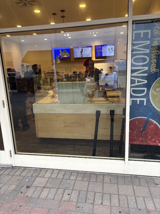 Auntie Anne's Picture 7