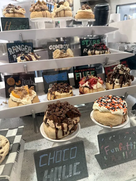 Cinnaholic Picture 2