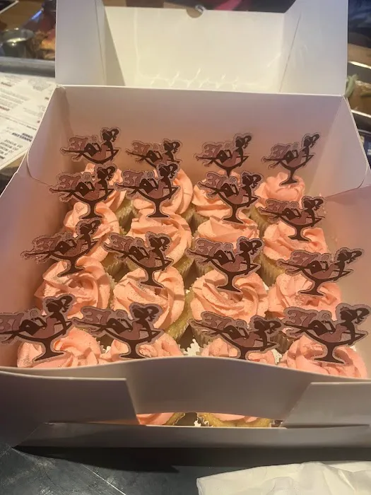 Quala's Delicious Kreations Picture 3