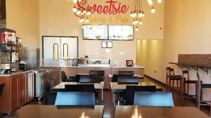 Sweetsie Bakery & Café Picture 6