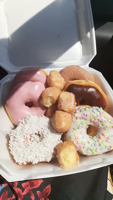Westlake Donuts Picture 7