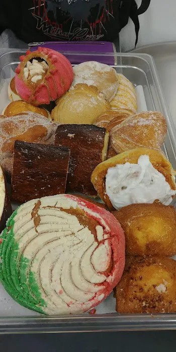 Panaderia Abuelito Picture 5