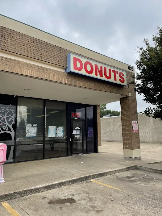 Donut Palace Picture 4