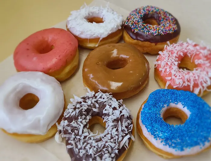 Honey Bee Doughnuts & Bakery Picture 3