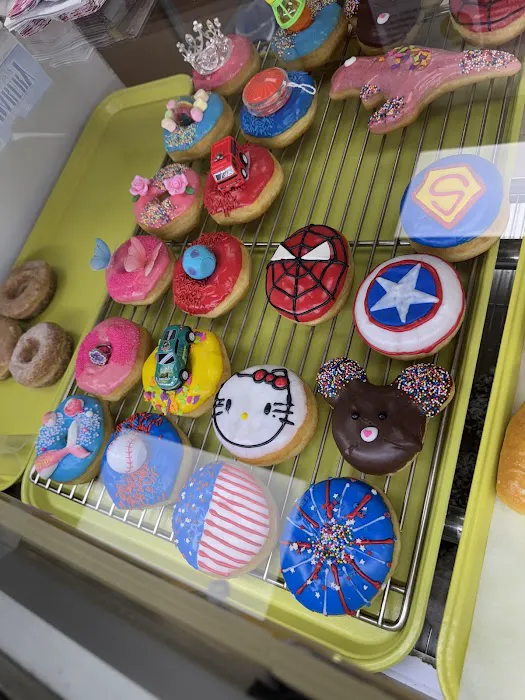 Honey Bee Doughnuts & Bakery Picture 2